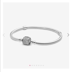 PANDORA SPARKLY CLASP BRACELET 6.3